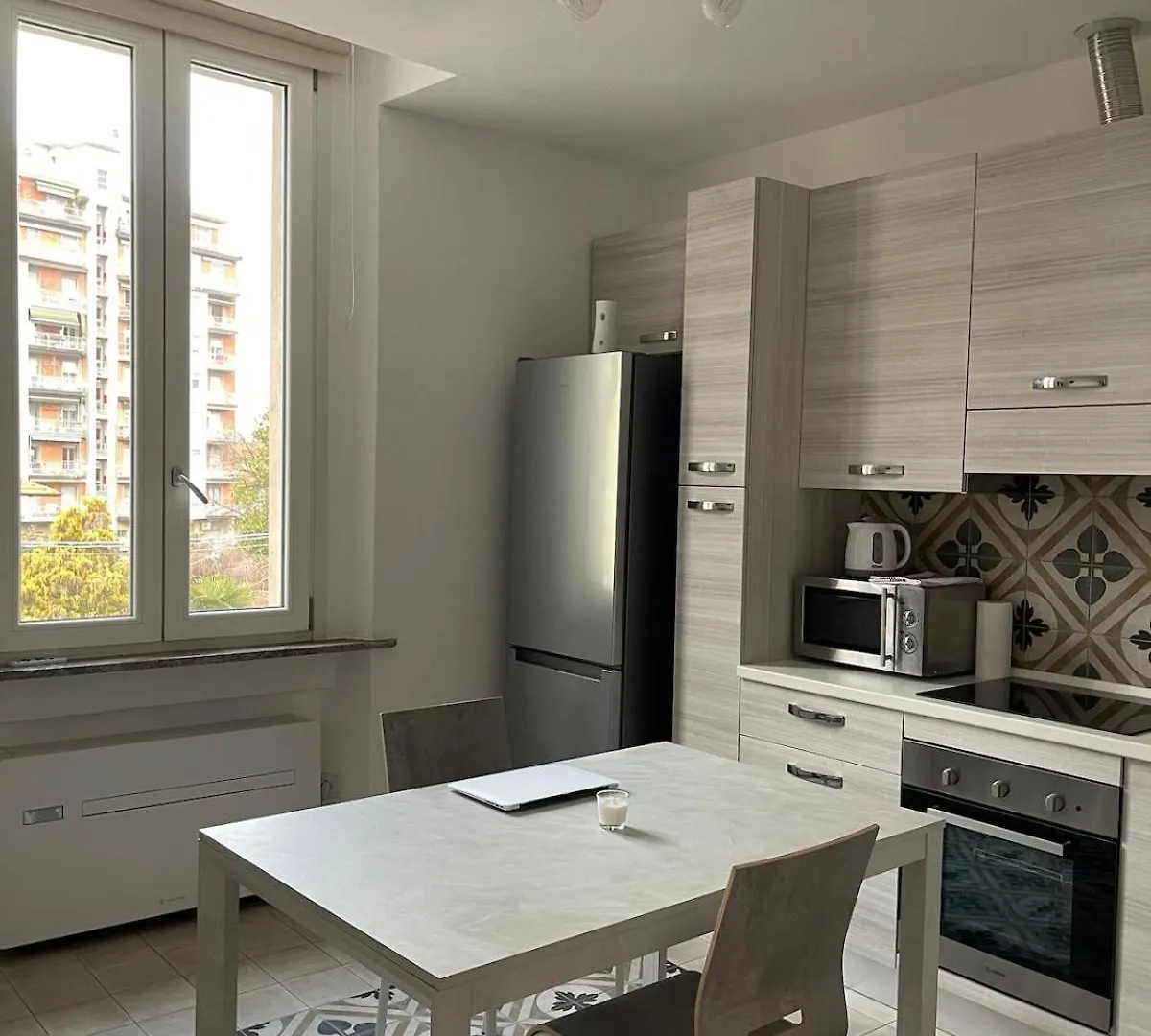 Apartment Rosso Mxp E Lago Maggiore Aeroporto A 7 Min Somma Lombardo